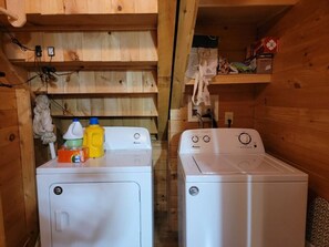 Chalet (3 Bedrooms) | Interior - Pool Table Wifi Starry Mountain Night Rrg! (Stanton)