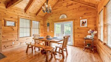 Chalet (3 Bedrooms) | Intérieur