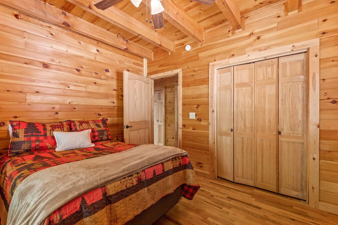 Chalet (3 Bedrooms) | Interior