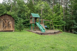 Chalet (3 Bedrooms) | Interior - Pool Table Wifi Starry Mountain Night Rrg! (Stanton)