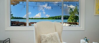 The Lake House on Myers Bay - 3-bed 2-bath Luxury Home With Private Pier, Beach, Firepit, and Deck