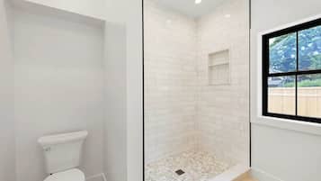 Nhà (4 Bedrooms) | Nội thất
