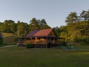 Chalet (3 Bedrooms) | Interior