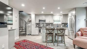House (1 Bedroom) | Front of property