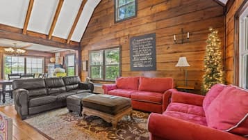 Chalet (2 Bedrooms) | Façade de l’hébergement