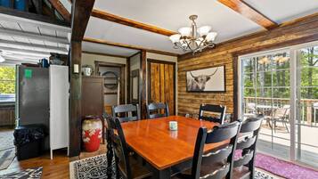 Chalet (2 Bedrooms) | Intérieur
