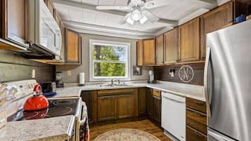 شاليه (2 Bedrooms) | المنشأة من الداخل