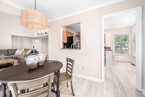 House (2 Bedrooms) | Interior - The Cozy Cottage - 10 Min From UNC (Chapel Hill)