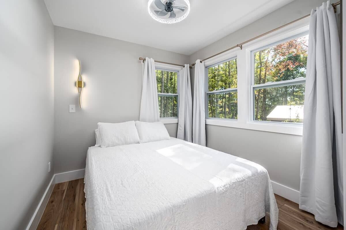 Chalet (2 Bedrooms) | Interior