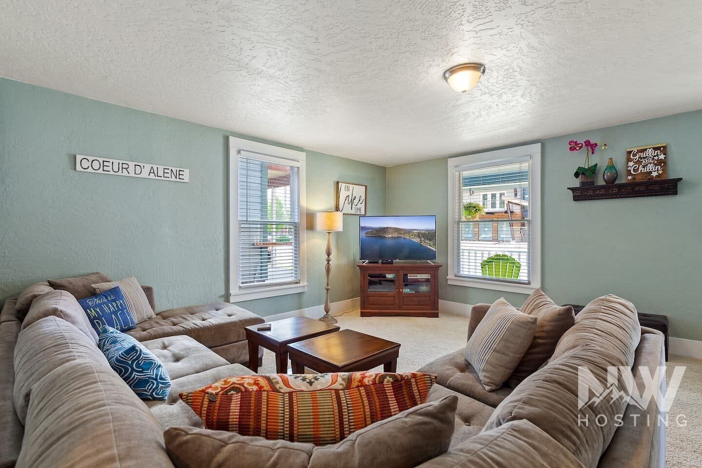 House (2 Bedrooms) | Front of property