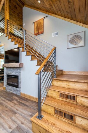 Chalet (2 Bedrooms) | Intérieur