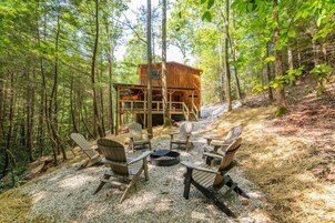 Chalet (2 Bedrooms) | Interior