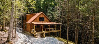 Hot Tub & Wifi - Angel's View - Red River Gorge KY