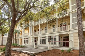 Interior - Grace Place (Santa Rosa Beach)