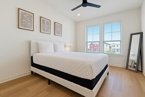Interior - Gym, Pool, Washerdryer, Workerfriendly A+location (Sherman)