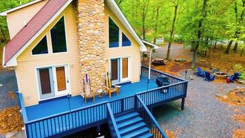 Chalet (4 Bedrooms) | Bahagian dalam