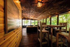 Talo (4 Bedrooms) | Sisätilat