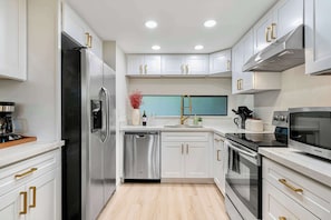 Casa (2 Bedrooms) | Interior