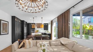 Ảnh chưa phân loại, 3 trong số 66 ảnh, nút