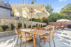 Interior - The Royce on Spring - High-end Family Getaway in Newport (Newport)