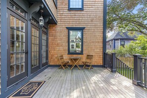 Interior - The Royce on Spring - High-end Family Getaway in Newport (Newport)