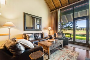 Interior - Mt Bachelor Retreat - 221 (Bend)