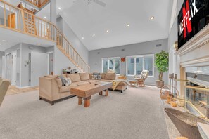 House (5 Bedrooms) | Interior - Large Family Friendly House on the Fairway Hideout (Lake Ariel)