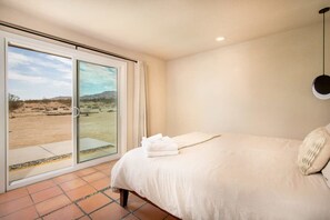 Interior - @ Marbella Lane - Moon Designer Home Close to Jtnp (Twentynine Palms)