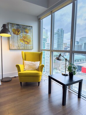 Imagen sin descripción, 5 de 28, botón