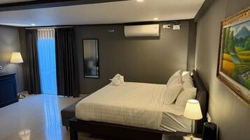 Dobbeltrom – superior, 1 kingsize-seng, ikke-røyk, aircondition | Wi-fi (inkludert)