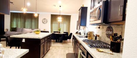 Microwave, oven, dishwasher, coffee/tea maker