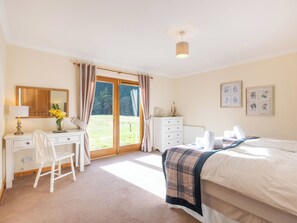 4 bedrooms, Internet