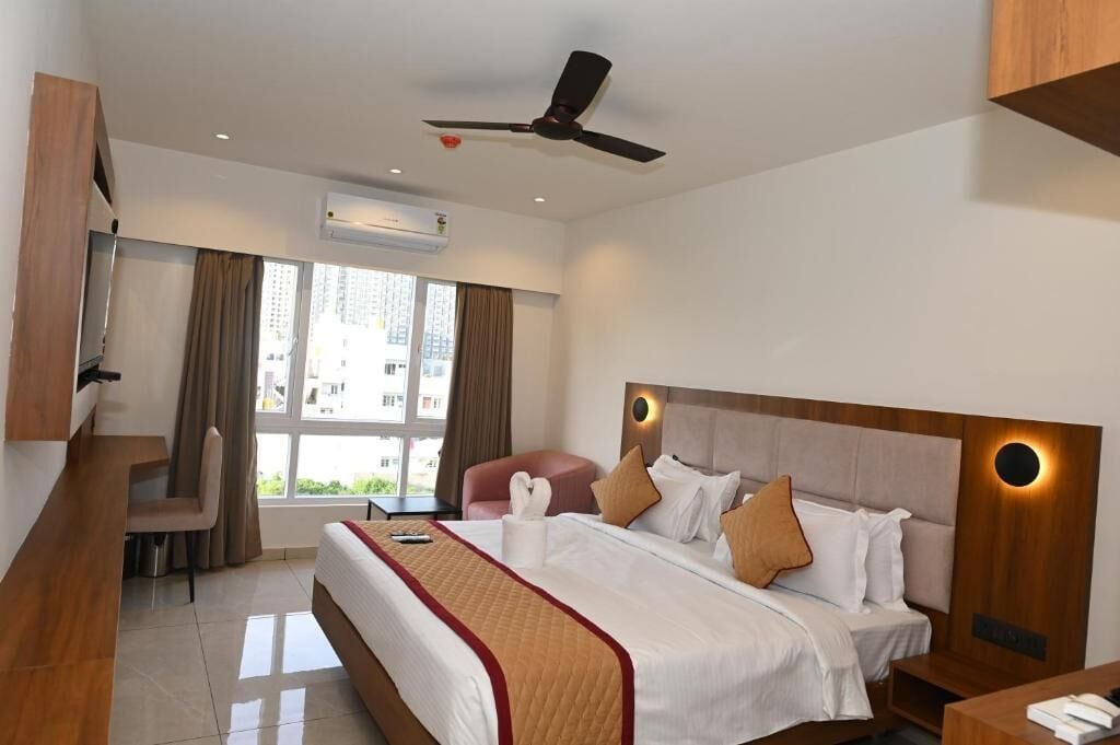 خزنة داخل الغرفة وواي فاي مجانًا