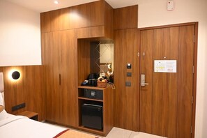 Unclassified image, 3 of 32, button - Good One Suites (Bengaluru)