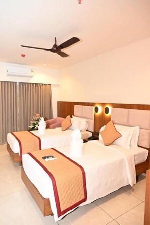 Double or Twin Room, City View - Good One Suites (Bengaluru)