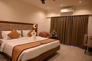 Unclassified image, 4 of 32, button - Good One Suites (Bengaluru)