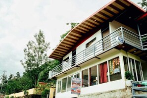 Semi Deluxe Room | Exterior - Kedar Chaukhamba Homestay (Jakholi)