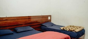 Kedar Chaukhamba Homestay