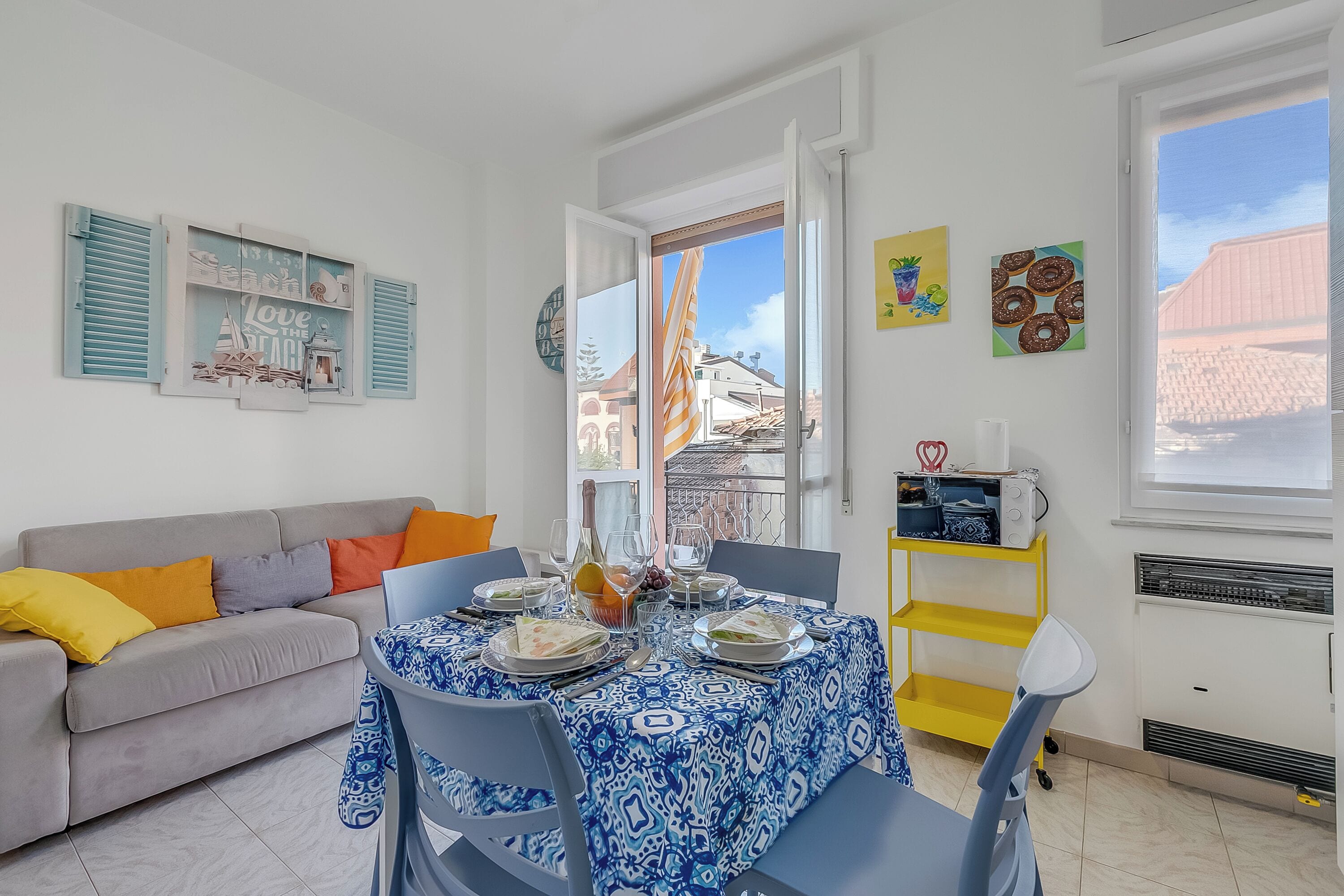 Appartamento Standard, 1 camera da letto, balcone, fronte mare (Verdi Loano Beach Apartment with) | Pasti