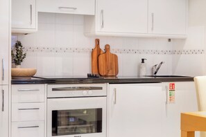 Huoneisto, tupakointi kielletty