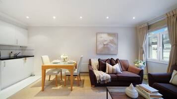 Apartment, Non Smoking | Living area