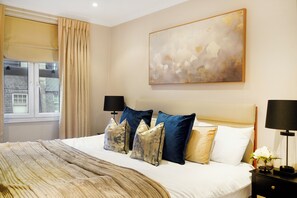 Apartment, Non Smoking | Free WiFi - Hertford Flat 15 (London)