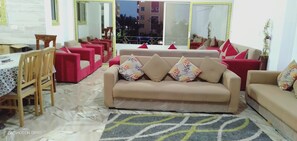 星評価なしの画像、3 / 5、ボタン