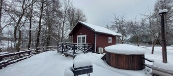 Cozy 1-bedroom lodge in beautiful Kaltanenai with AC
