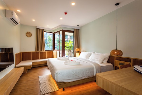 Condo, Balcony - Prime Location Condo Pool Gym Sauna C270 (Koh Samui)