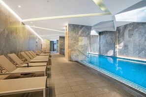 Pool - Ultimate Lavish CBD Escape - High-Rise Luxury (Melbourne)
