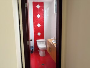 Toallas y papel de baño 