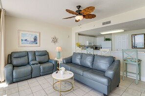TV - Gulf-Front Fun! Majestic Beach Resort Condo (Panama City Beach)