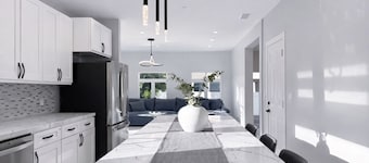 15 Min to Disneyland + New Modern 4BR