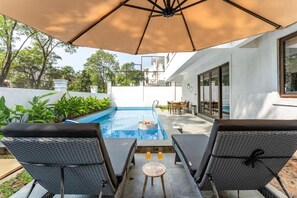Deluxe Villa, Balcony | Pool | Outdoor pool - ELIVAAS Casa Del Mundo Luxe Pet friendly (Colvale)